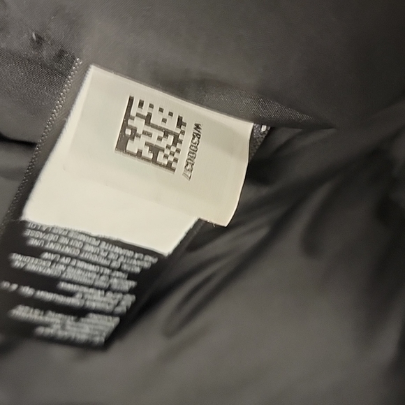 The North Face | Artic Dry Vent 550 Down Parka With Faux Fur Trim - Picture 14 of 15